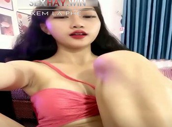 sex vn u35 Tiktoker Kim Lý gợi tình khiến nhiều người say mê