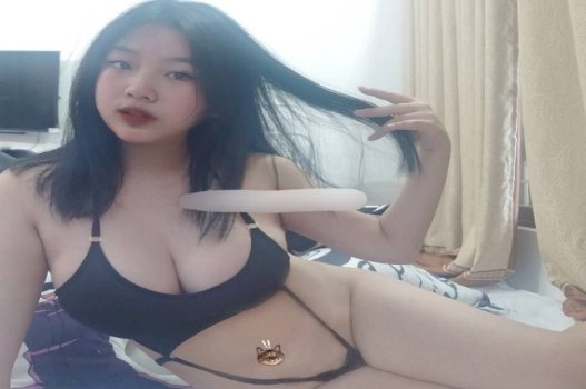 sex tạp dề Nện em gái ngực căng cứng